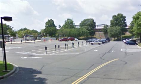 takoma park metro station parking